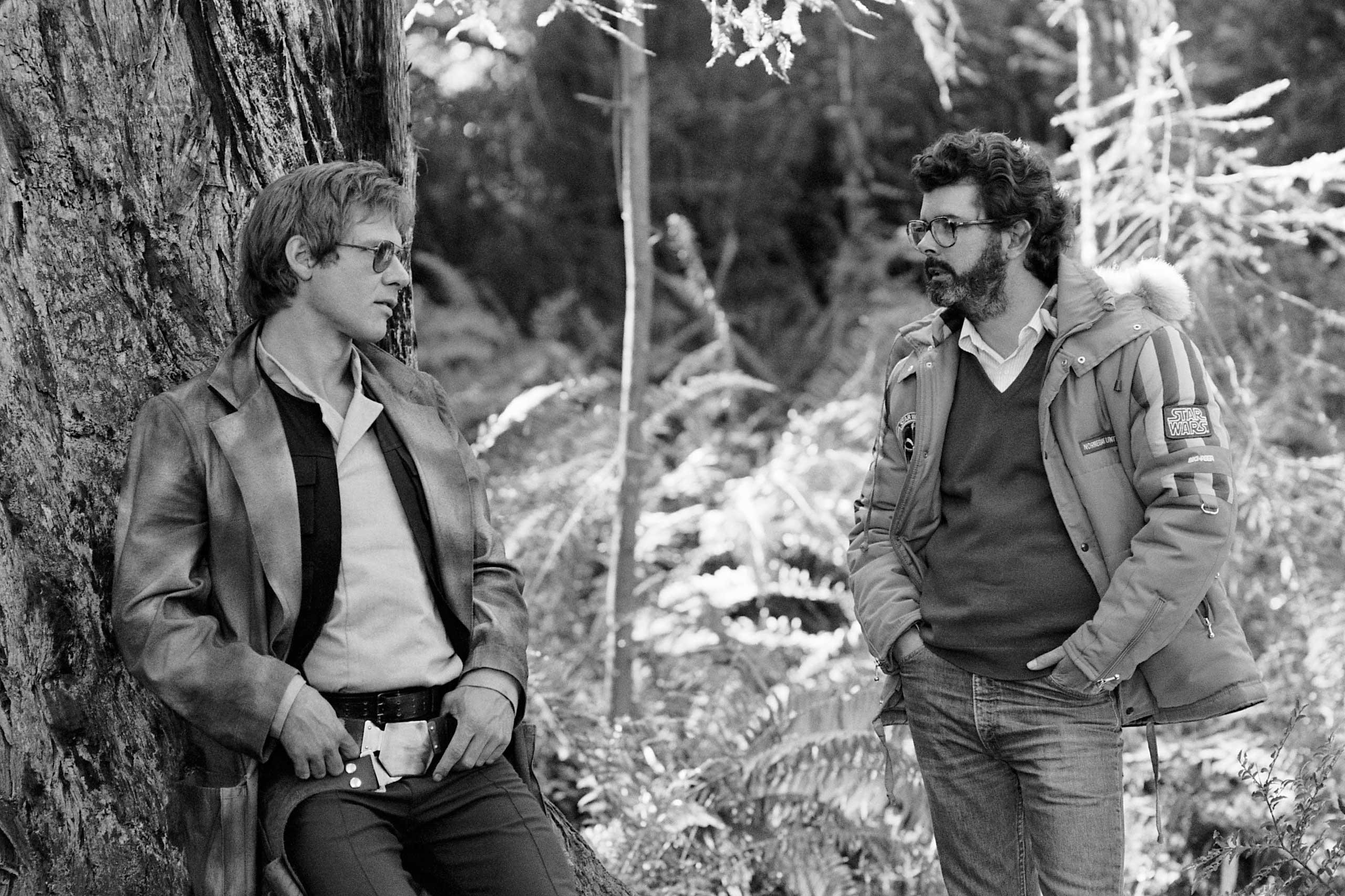 Plik:Harrison Ford na planie.jpg