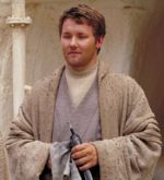 Młody Owen tuż przed wybuchem Wojen klonów