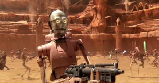 Głowa C-3PO na korpusie droida bojowego.